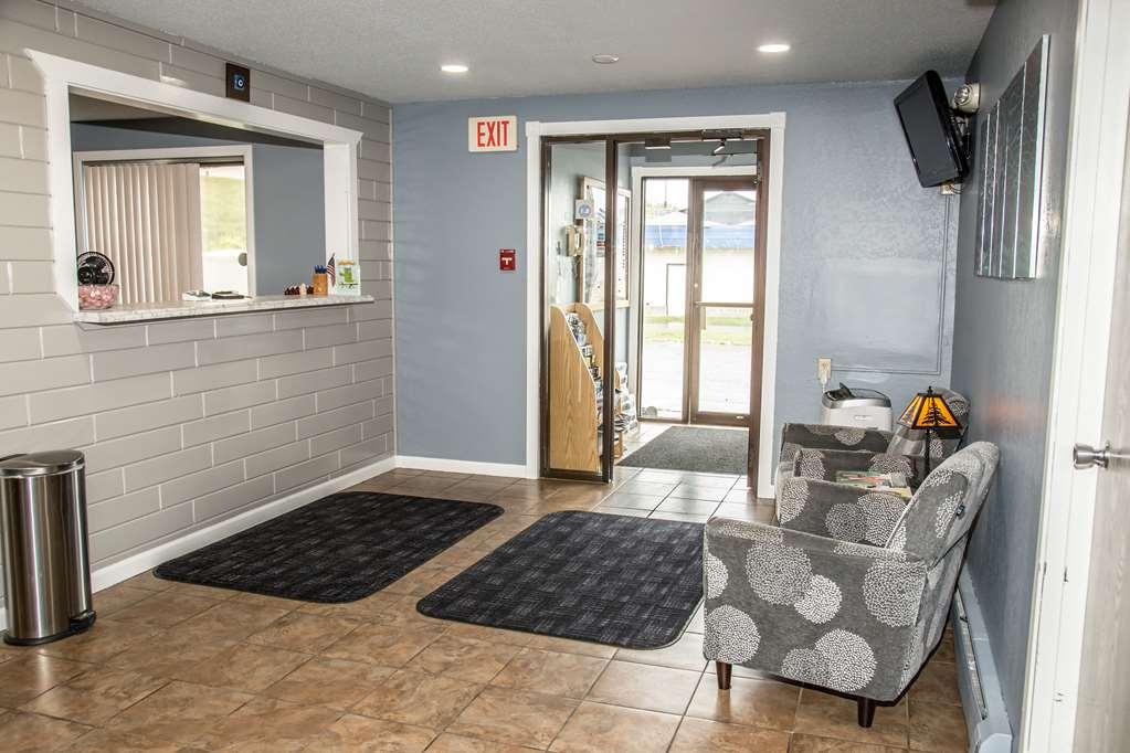 Americas Best Value Inn & Suites Detroit Lakes İç mekan fotoğraf