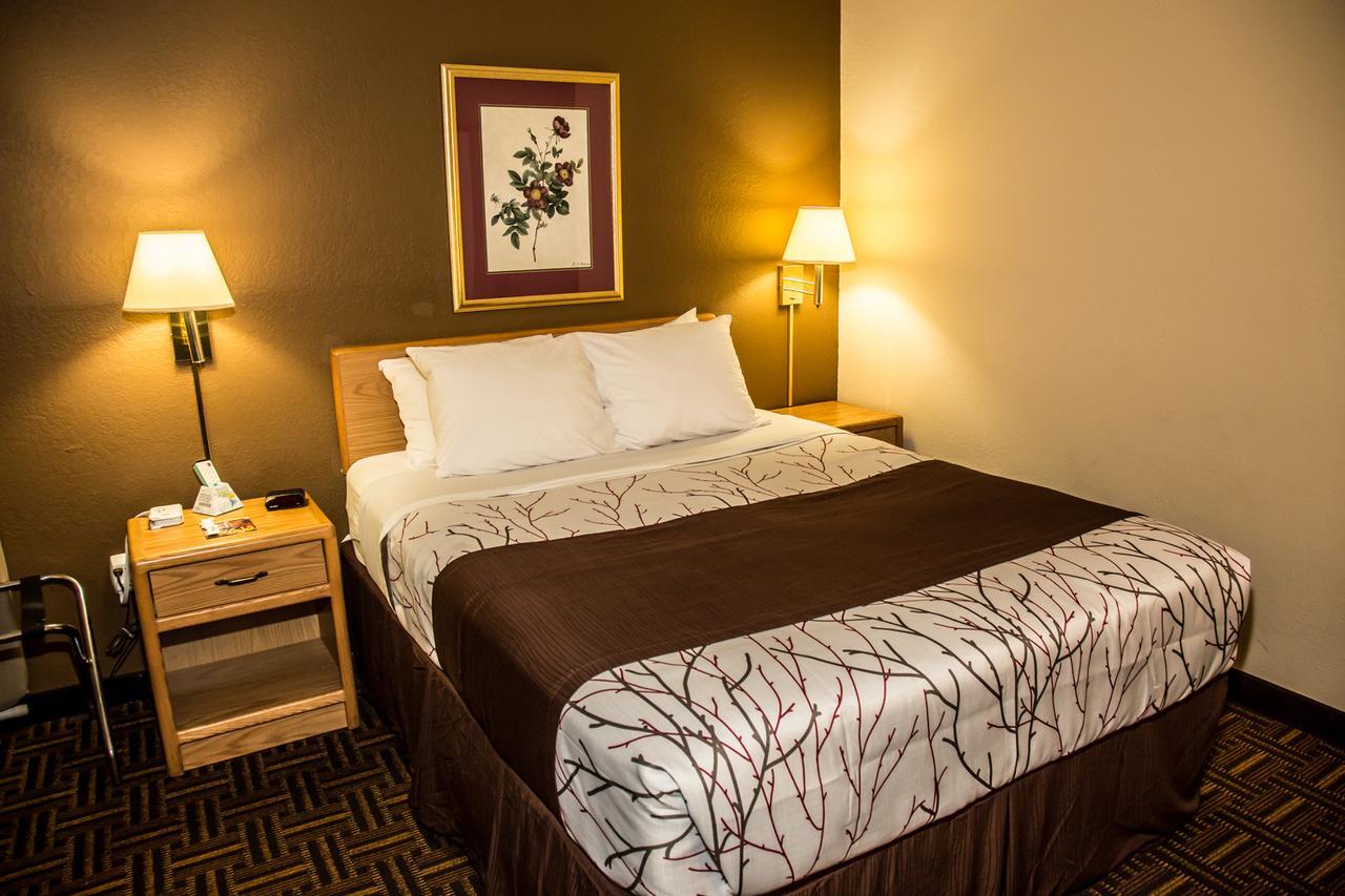 Americas Best Value Inn & Suites Detroit Lakes Dış mekan fotoğraf