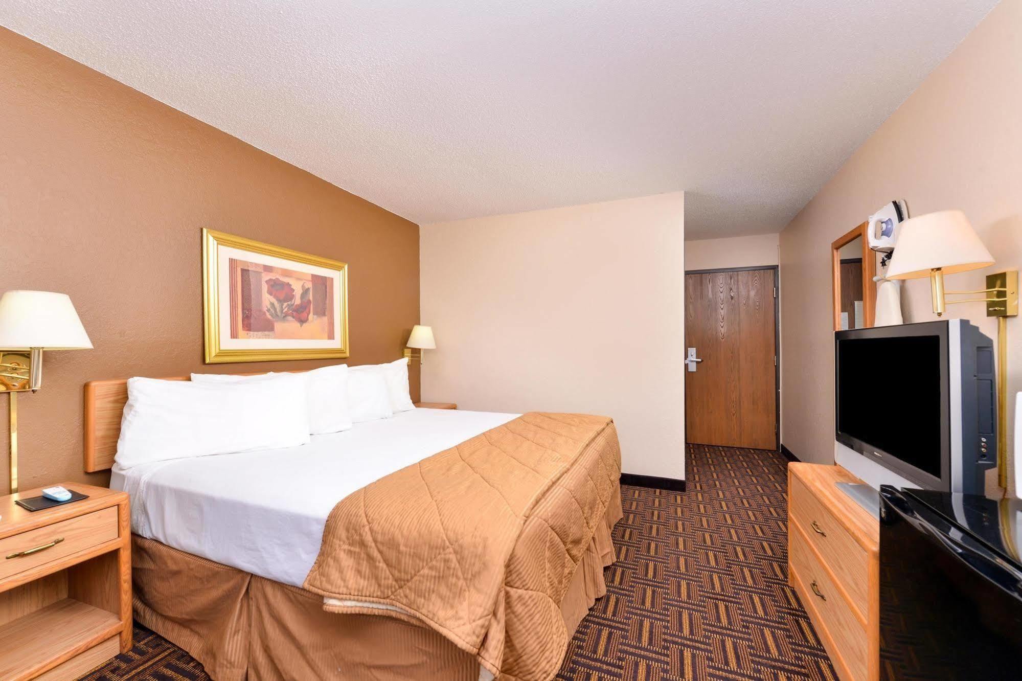 Americas Best Value Inn & Suites Detroit Lakes Dış mekan fotoğraf